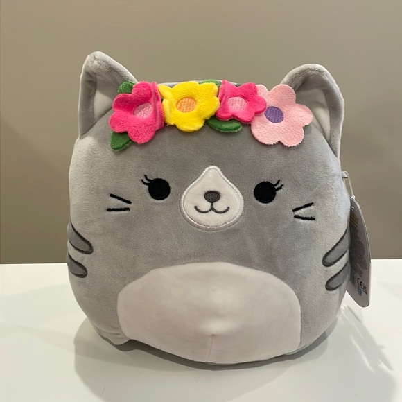 NWT 8” Tally the Cat with Flower Crown Squishmallow